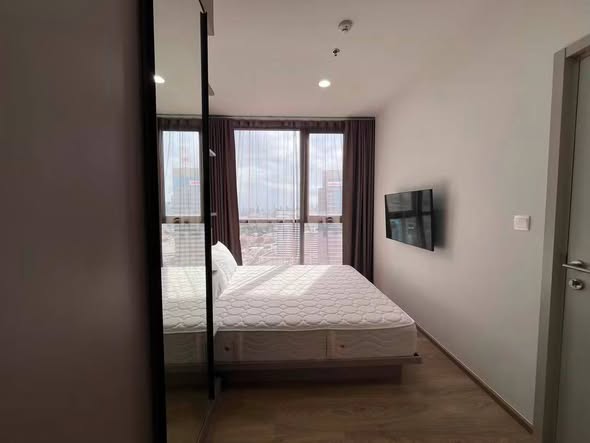 bedroom and room interior of Oka Haus
