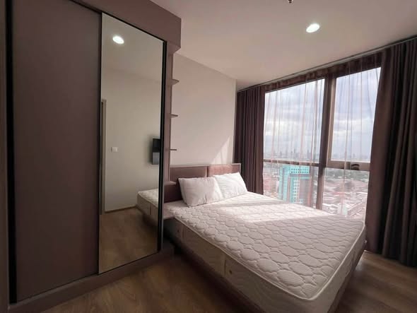 bedroom and room interior of Oka Haus