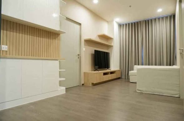 living room and bedroom of Oka Haus
