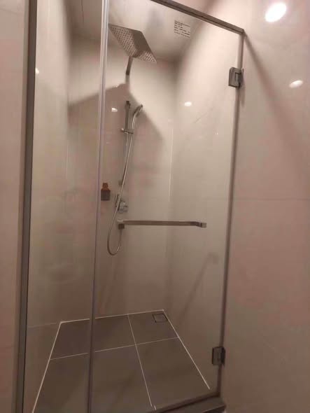 room interior and bathroom of Oka Haus