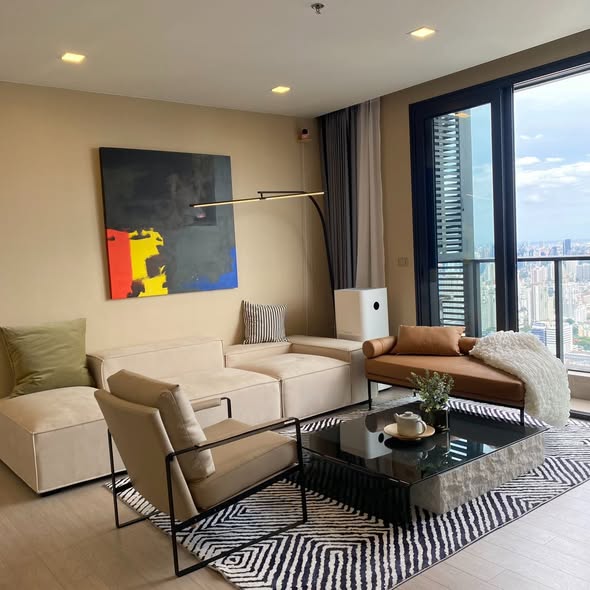 living room of One9Five Asoke – Rama 9