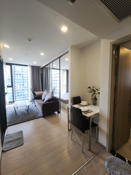 room interior of One9Five Asoke – Rama 9