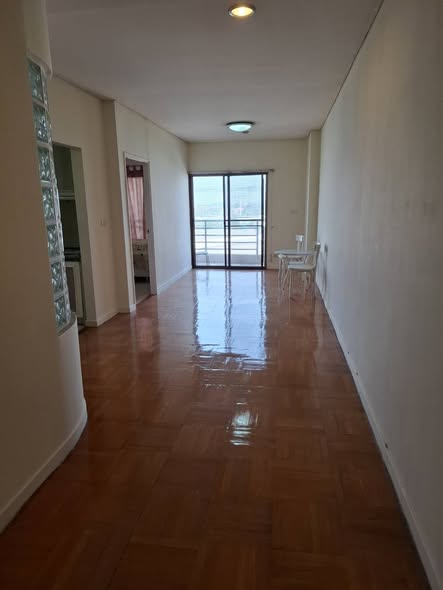 Palmspring Condominium