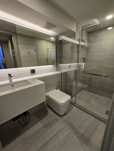 bathroom of Park Origin Chula-Sam Yan