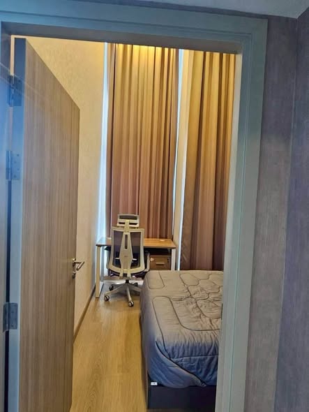 bedroom and room interior of Park Origin Chula-Sam Yan