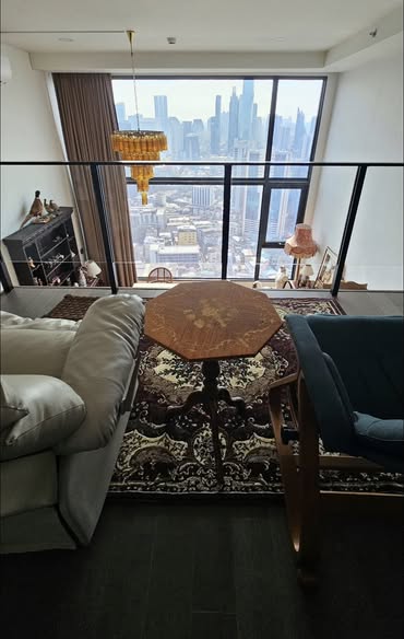 living room of Park Origin Chula-Sam Yan