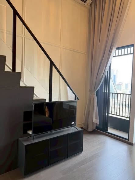 living room and room interior of Park Origin Chula-Sam Yan