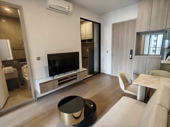 living room of Park​ Origin​ Phaya Thai
