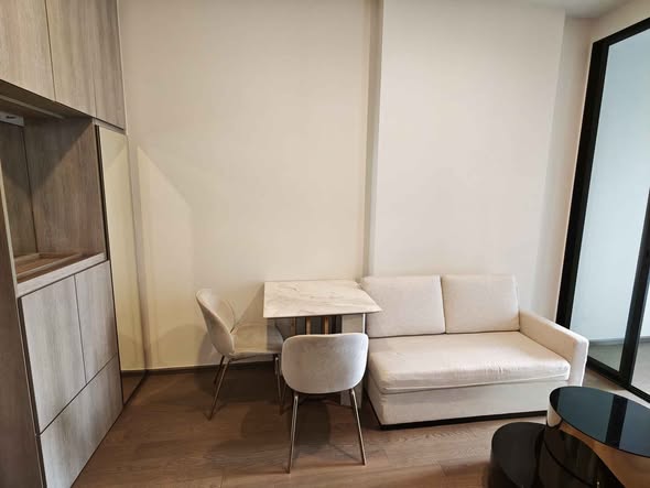 living room and room interior of Park​ Origin​ Phaya Thai