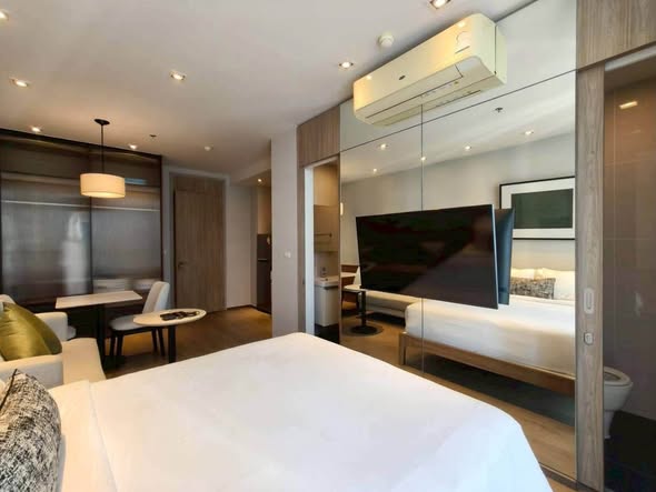 bedroom of Park Origin Phrom Phong