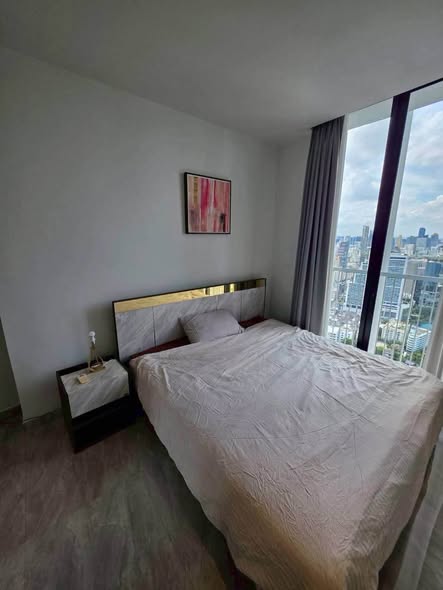 bedroom of Park Origin Phrom Phong