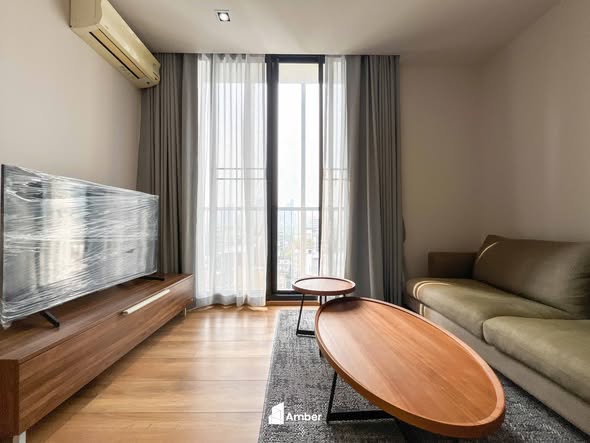 bedroom and living room of Park Origin Phrom Phong