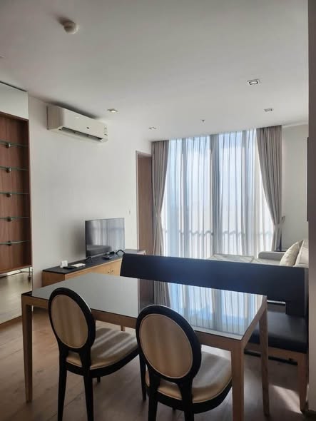 Park Origin Phrom Phong