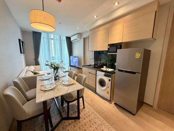 Park Origin Phrom Phong