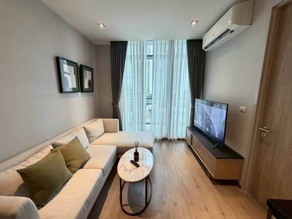 living room and bedroom of Park Origin Phrom Phong