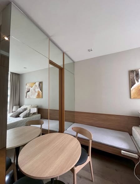 room interior of Park Origin Phrom Phong