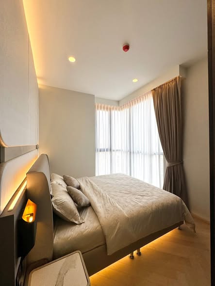 bedroom of Park​ Origin​ Thonglor