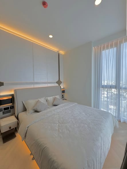 bedroom of Park​ Origin​ Thonglor