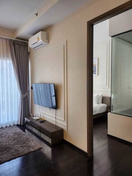 bedroom and room interior of Park​ Origin​ Thonglor