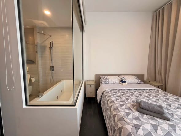 bedroom and room interior and bathroom of Park​ Origin​ Thonglor