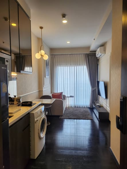 Park​ Origin​ Thonglor
