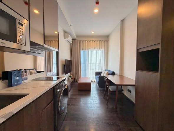 Park​ Origin​ Thonglor