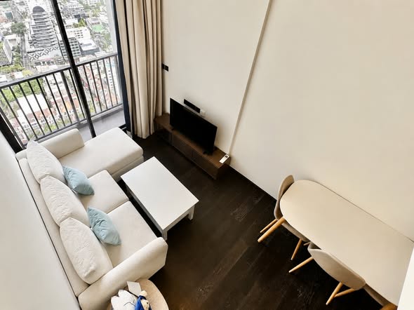 Park​ Origin​ Thonglor