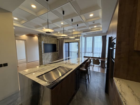 kitchen of Park​ Origin​ Thonglor