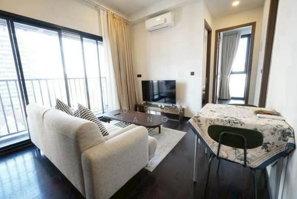 living room and bedroom of Park​ Origin​ Thonglor