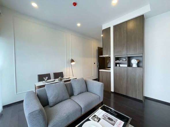 living room and room interior of Park​ Origin​ Thonglor