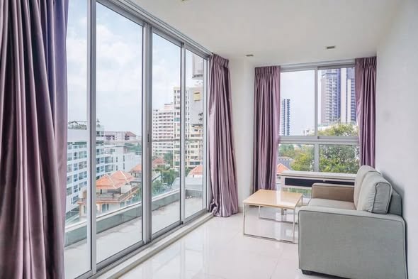 bedroom of Park Royal 3