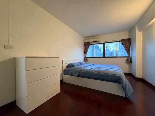 bedroom of Park Thonglor Tower