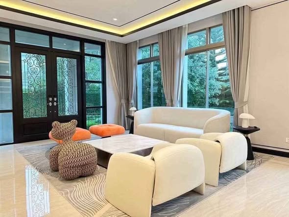 living room and bedroom of Perfect Place Rama 9 – KrungthepKreetha