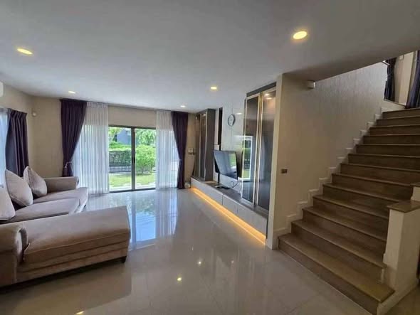 bedroom and living room of Perfect Place Rama 9-Krungthep Kreetha