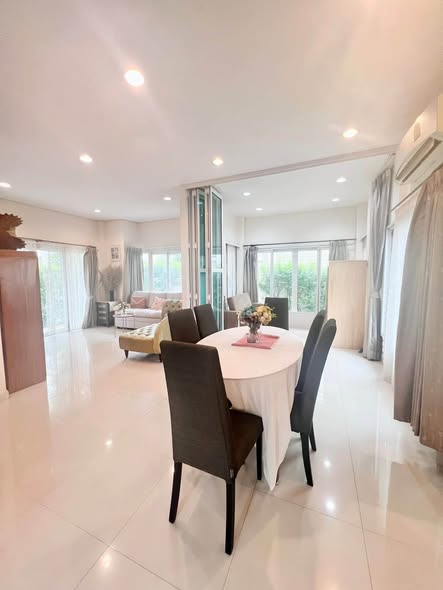 room interior of Perfect Place Sukhumvit 77-Suvarnabhumi