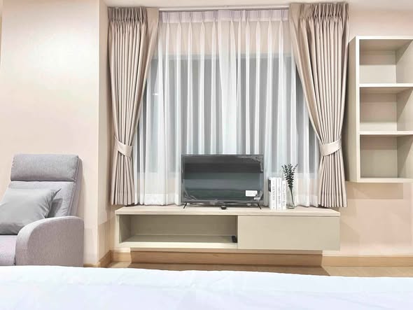bedroom and living room of Ping Plus Condominium คอนโด ช้างคลาน