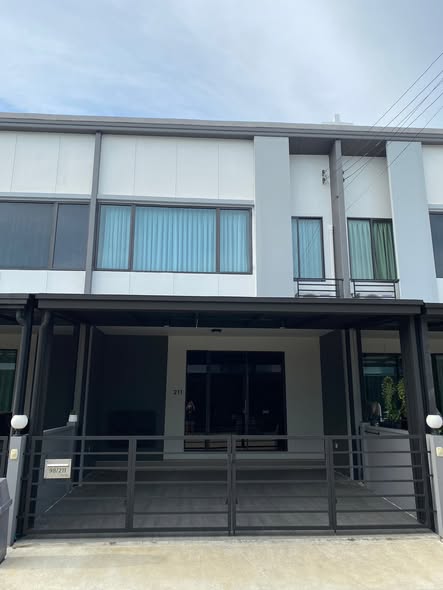 Pleno Bangna-Wongwaen