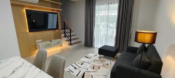 bedroom and living room of พลีโน่ สุขุมวิท-บางนา Pleno Sukhumvit-Bangna