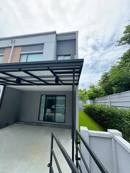 พลีโน่ สุขุมวิท-บางนา Pleno Sukhumvit-Bangna