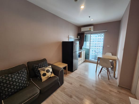 living room of Plum Condo Ramkhamheng Station