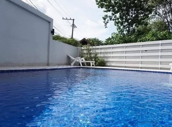 pool of อาคารศิริคอนโด