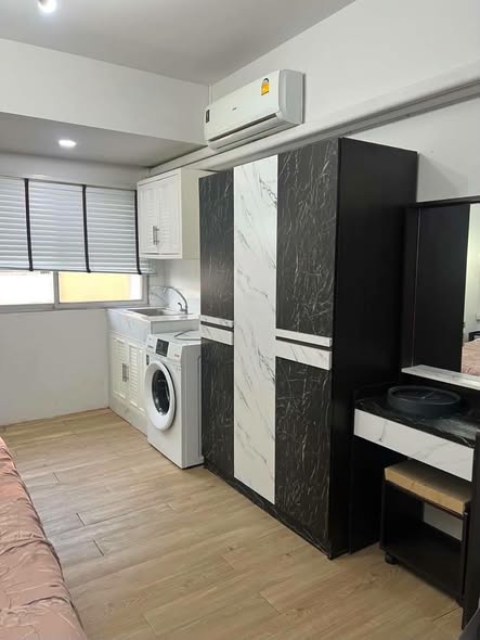 bedroom of PP Condominium