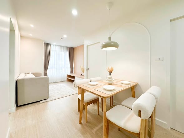 room interior of Premsiri Botique Park Condominium