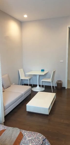 bedroom of Q Asoke