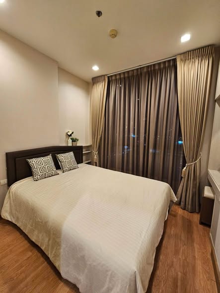 bedroom of Q House Sukhumvit 79