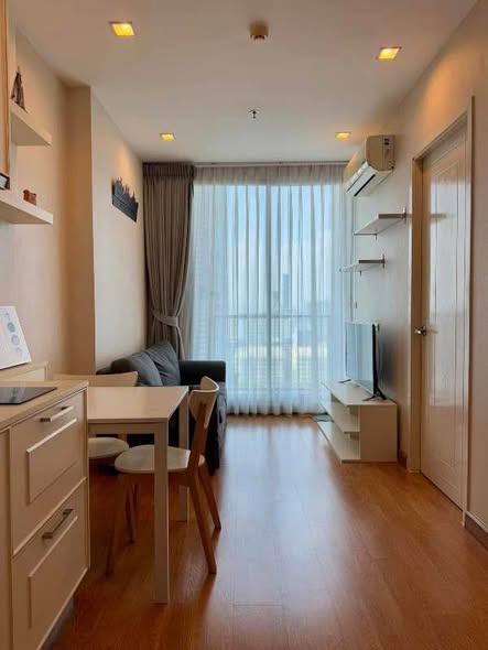 bedroom of Q House Sukhumvit 79