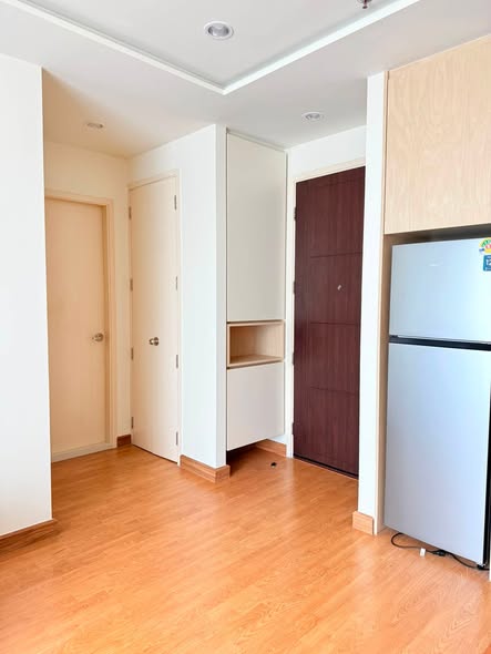 room interior of Q House Sukhumvit 79