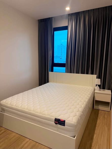 bedroom of Quinn Ratchada 17