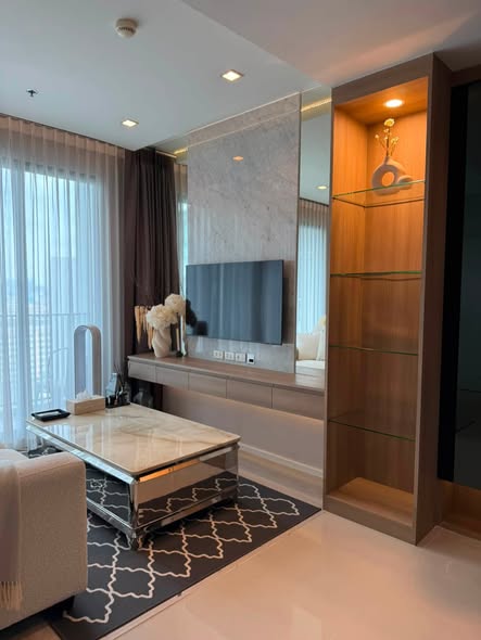 living room and bedroom and room interior of Quinn Ratchada 17
