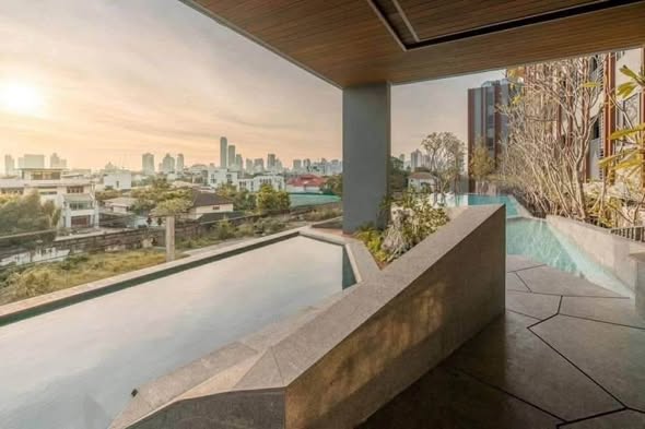 Quintara Phume Sukhumvit 39